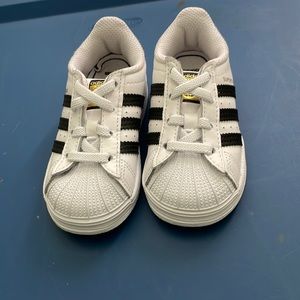 Adidas toddler shoes